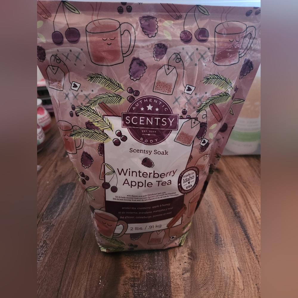 Scentsy soak - Winterberry Apple Tea